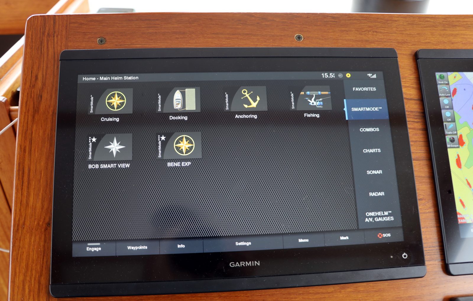 Garmin Smart Modes let you set up detailed screen preferences on multiple displays